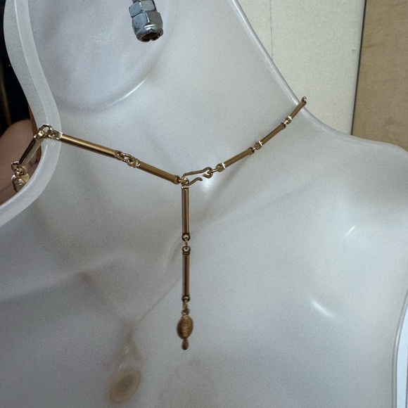 Sarah Coventry Vintage Gold Lariat Necklace with Amber-Tone Oval Pendant - Picture 6 of 8